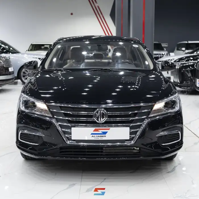 ام  ي 5 ستاندر موديل 2025 0