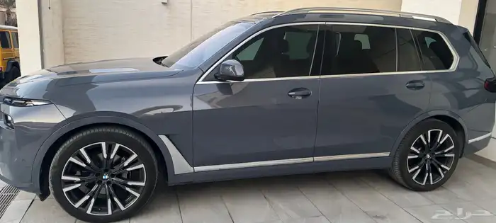 BMW X7 2023 للبيع 1