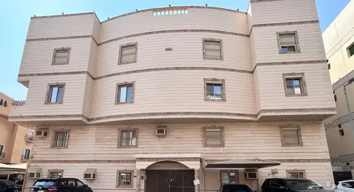 شقه للايجار جده العزيزيه 0