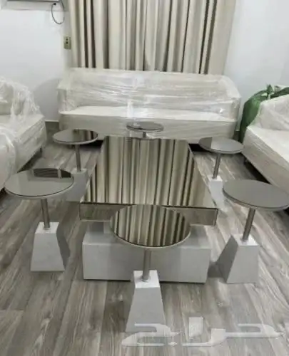 طاولات تفصيل حسب الطلب 22