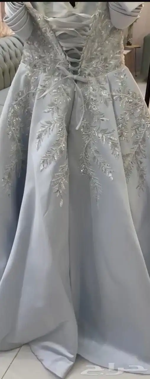 فستان فخم وراقي 1