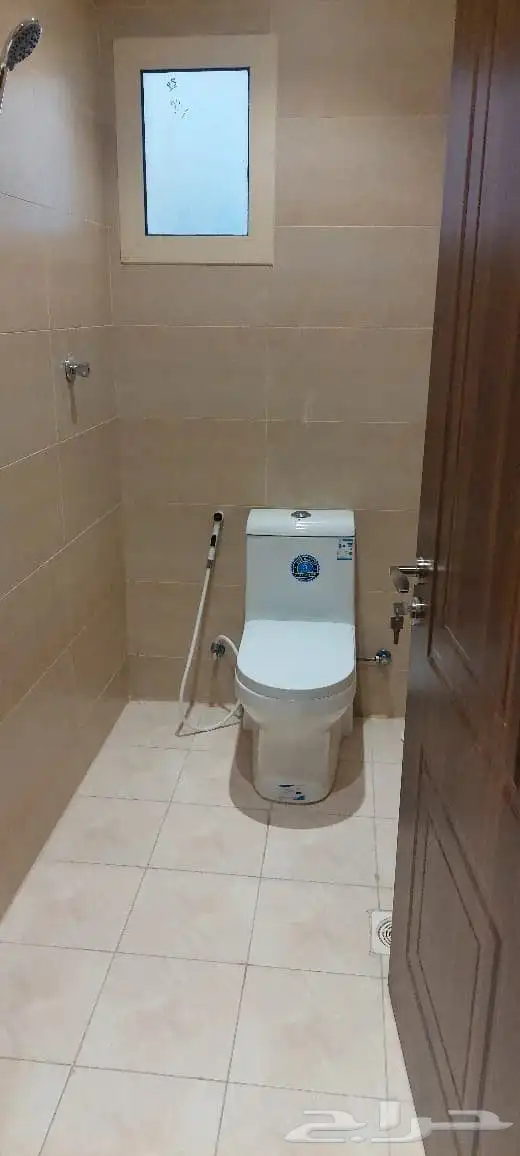 شقة بحي النزهة غرفة كبيرة وحمام شهري 2