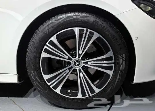 مرسيدس E200 موديل2025 الميموني للاستيراد بكوريا 4