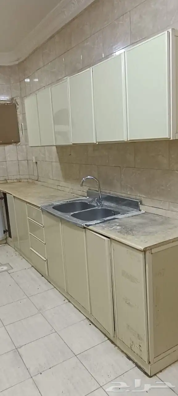 شقة 3 غرف بحي الصفا للايجار جده 2