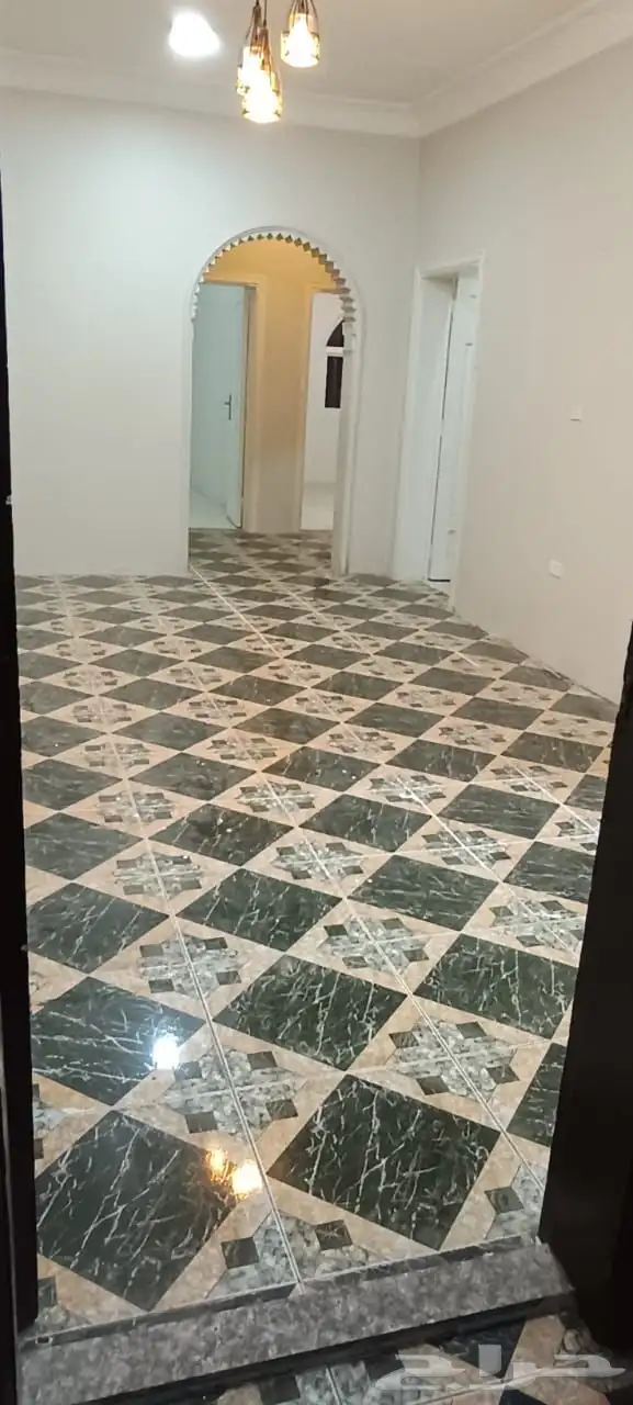 شقة 3 غرف بحي الصفا للايجار جده 0