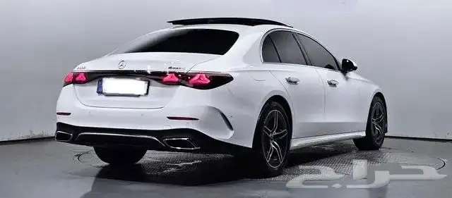 Mercedes E-class W214E300 4MATIC AMG Line 1