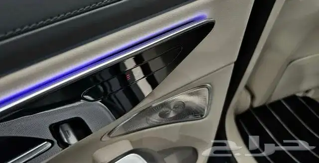 Mercedes E-Class W214E300 4MATIC Exclusive 2025 10