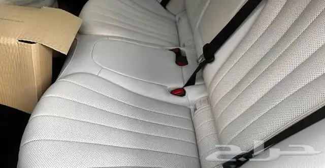 Mercedes E-Class W214E300 4MATIC AMG Line zero 9