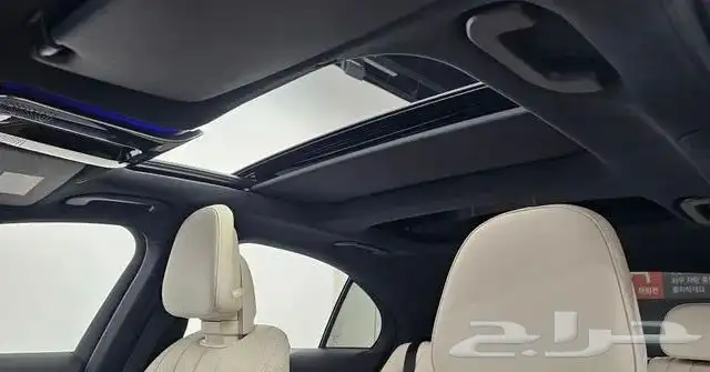 Mercedes E-class W214E300 4MATIC AMG Line 7