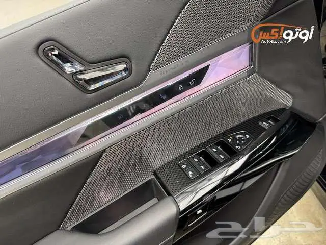 2024 بي إم دبليو 760i xDrive 5