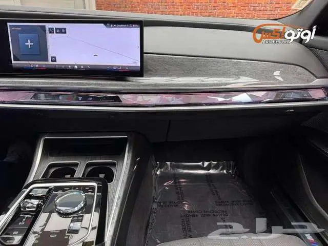 2024 بي إم دبليو 760i xDrive 8