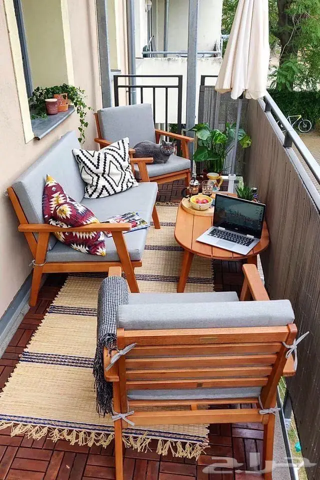 جلسات خشب طاولات وكراسي 16