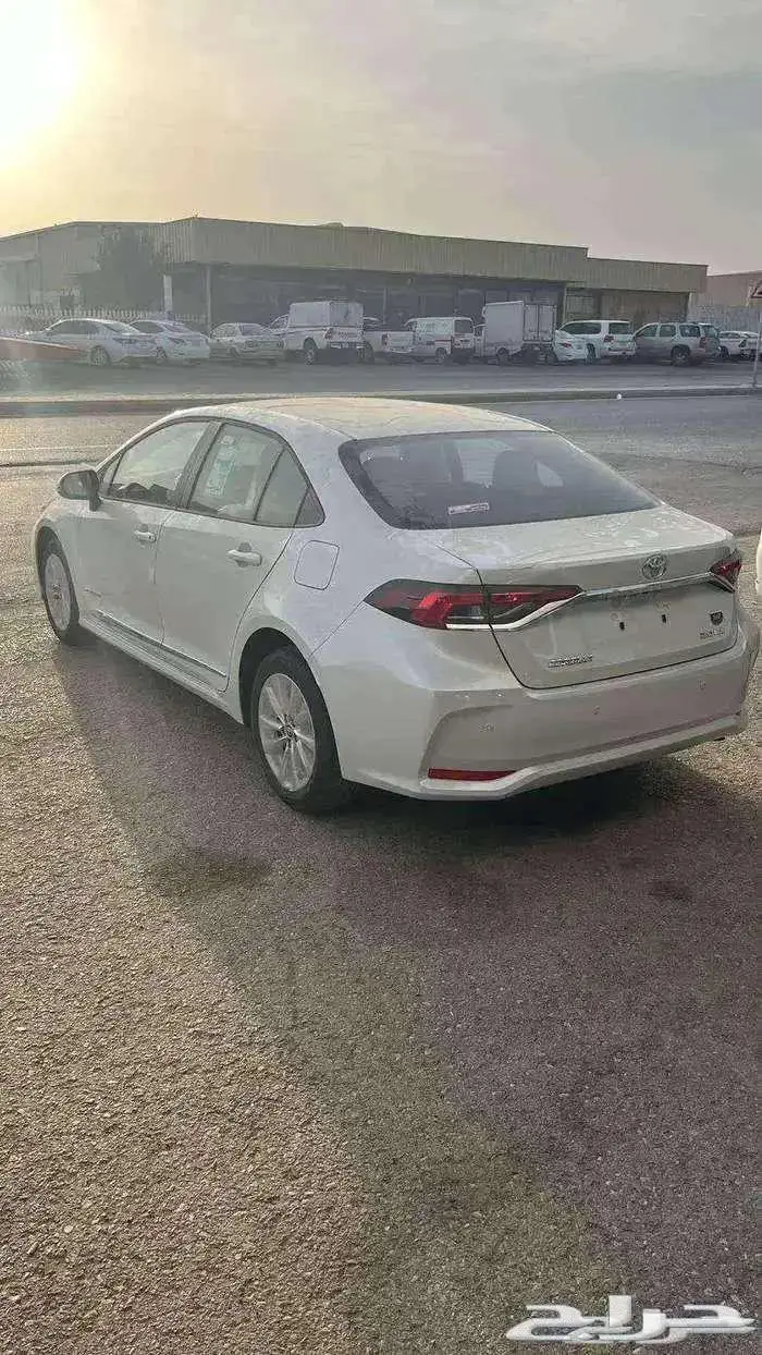 تويوتا كورولا XLI مطور 2025 3