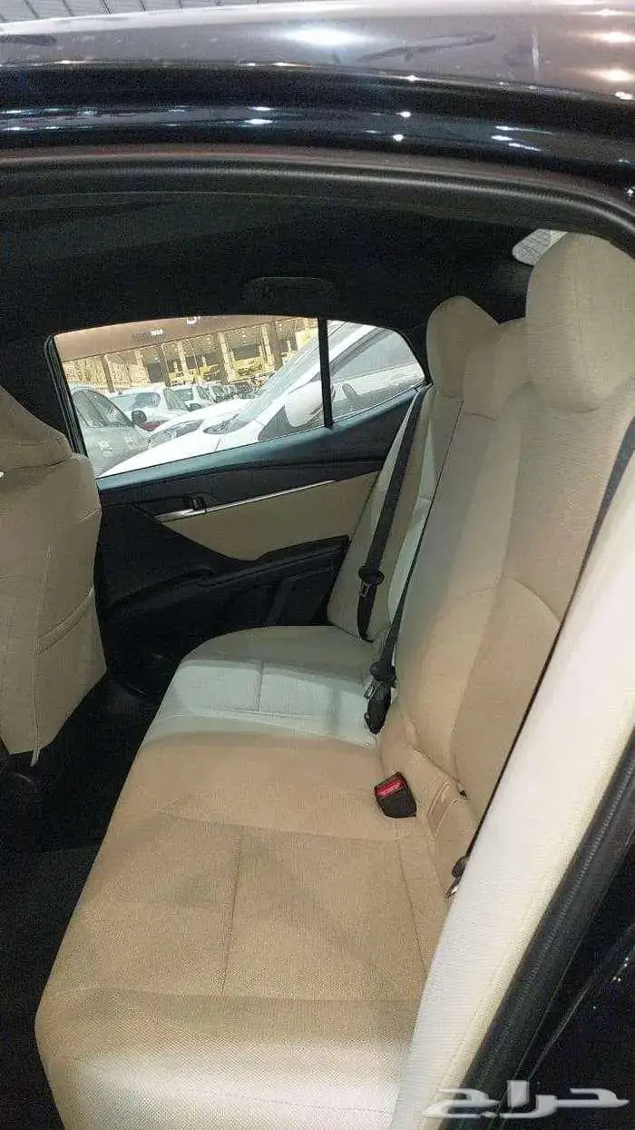 كامري طيس بنزين E 2025 خليجي اسود 10