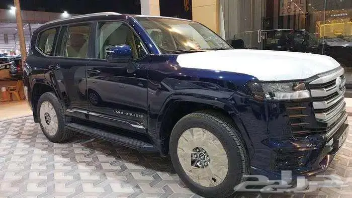 جي اكس ار ال 5 بنزين 2024 وارد الساير كحلي 1