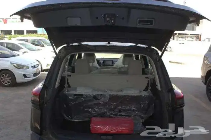 نيسان اكستريل 2025 -ستاندر دبل -7 مقاعد 6