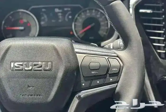 ايسوزو ام يو اكس 2024 فل كامل دبل العيسي 7