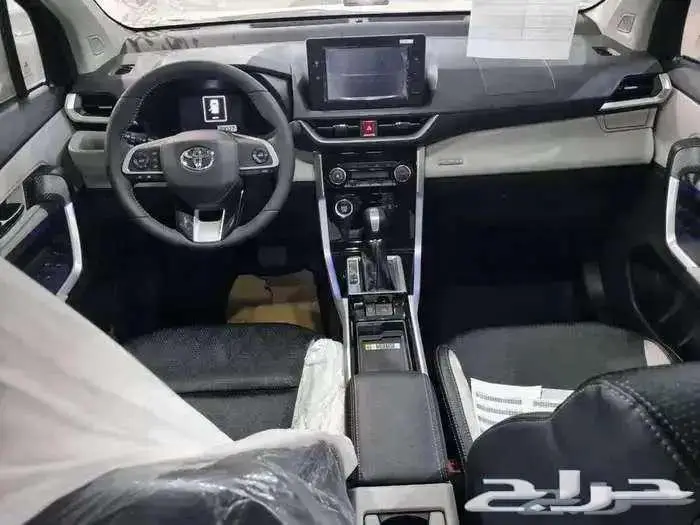 تويوتا فيلوز موديل 2025 باقل الاسعار 4