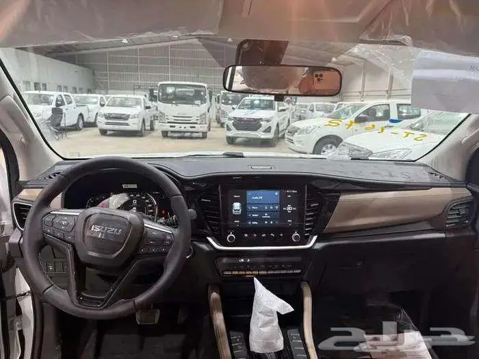 جيب ايسوزو MUX فل كامل دفلك ديزل 2026 1