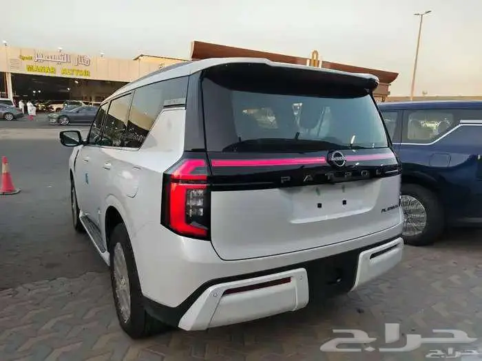 نيسان باترول بلاتينيوم V6 تنفس طبيعي موديل 2026 سعودي 1