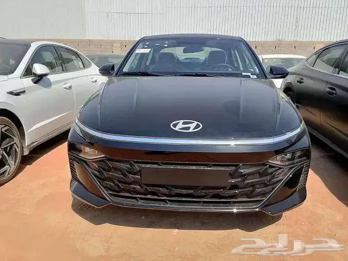 أكسنت سمارت و فليت موديل 2026 3