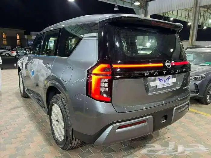 نيسان باترول 2026 تنفس طبيعي رمادي 9