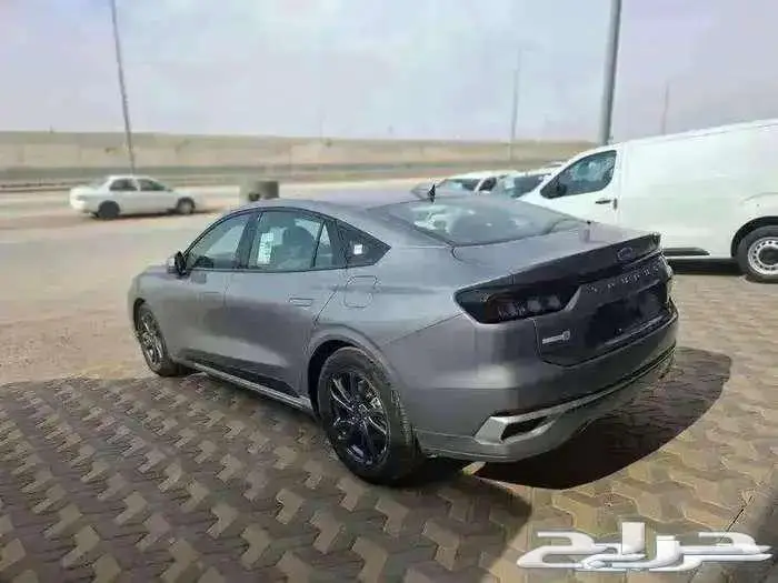 فورد تورس امبيانتي 2025 قسط شهري 1700 2