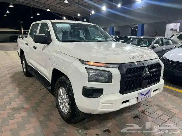 ميتسوبيشي وانيت L200 غمارتين 2025 متاح كاش وتقسيط 2