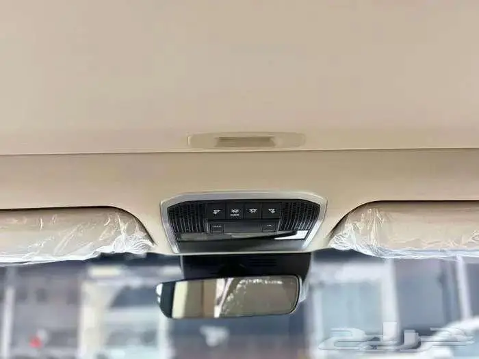 لاندكروزر جي اكس ار L5 خليجي بنزين رادار 2025 12