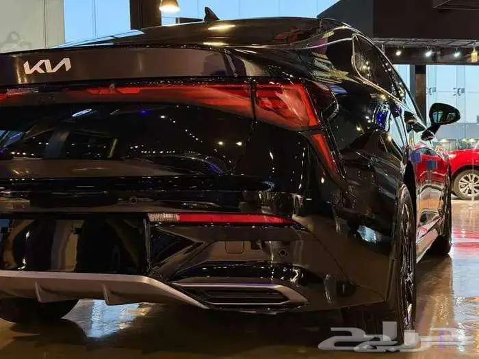 كيا كي 5 نص فل موديل 2026عوض حصرية فقط 17