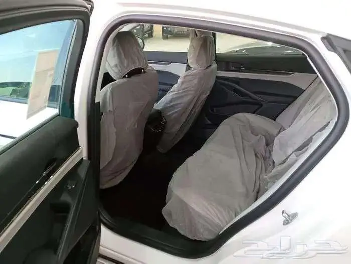 فورد توروس ترند 2026 4