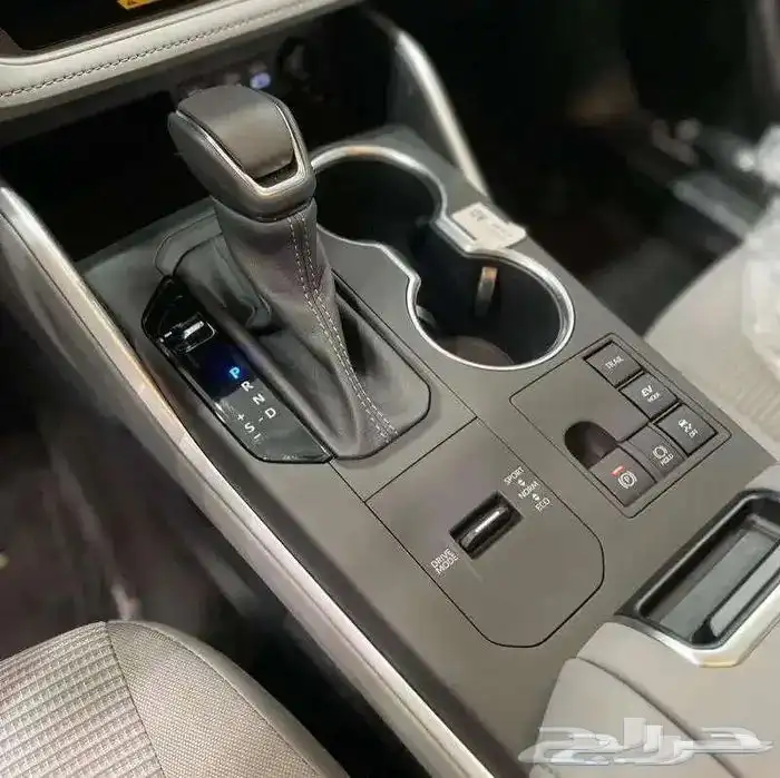 هايلاندر جي ال اي هايبرد دفع رباعي HIGHLANDER GLE H 4X4 202 2