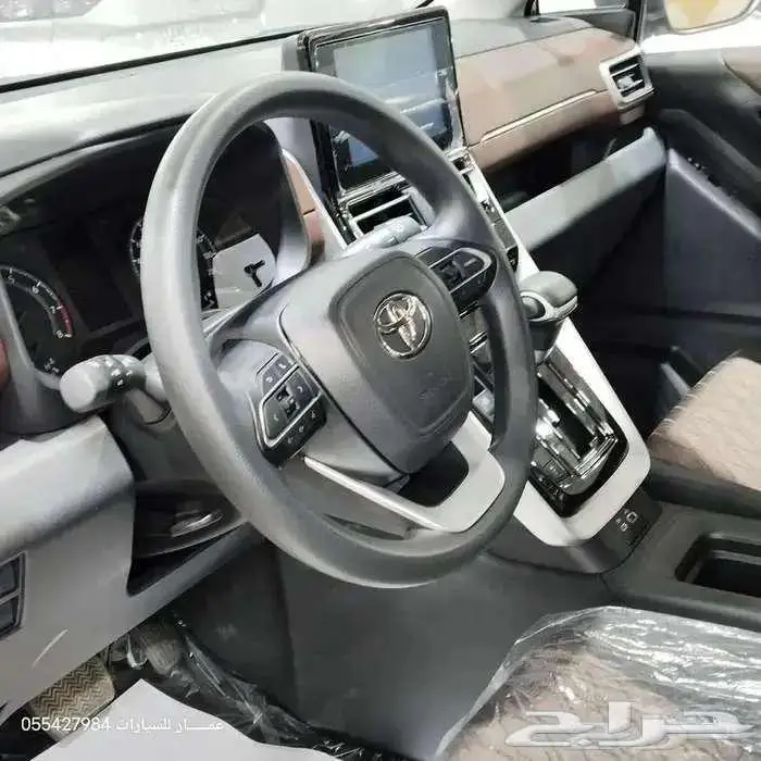 تويوتا انوفا GL بنزين 2024 11