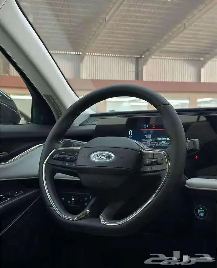 فورد تورس تيتانيوم فل كامل كاش وبنوك اقل الاسعار 10