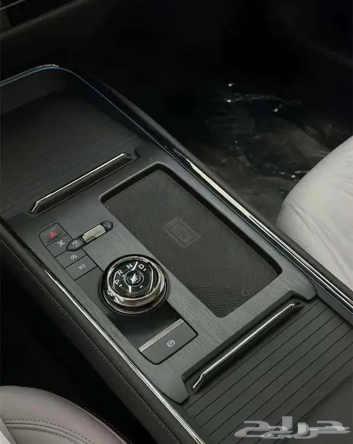 فورد تورس تيتانيوم فل كامل كاش وبنوك اقل الاسعار 11