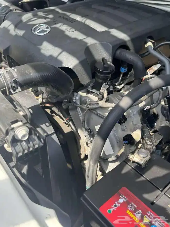 للبيع تويوتا سكويا 2014 -SR5 فتحة دبل 2