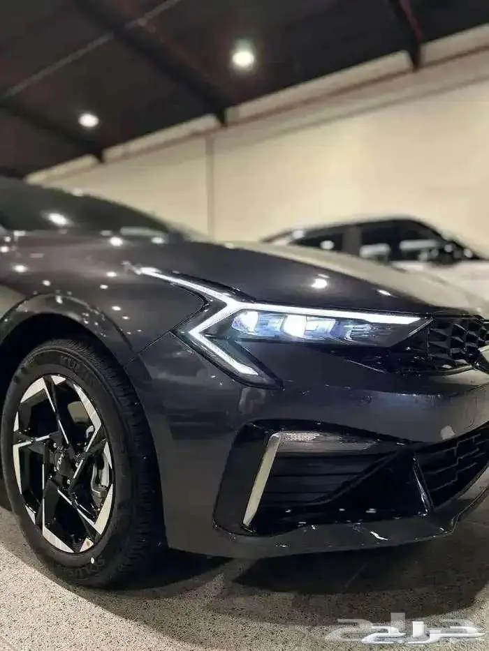 كيا كي 5 عروض الكاش والتقسيط 3