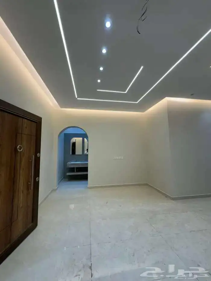 دور فاخر للبيع حي المحيسن بالقرب من القطار على شارعين فرصة 2