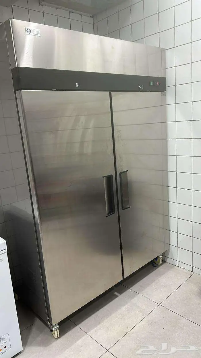 معدات واجهزة مطاعم 0