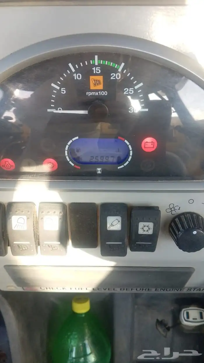 جي سي بي عرجاء عدد 2 المالك الاول من الوكاله موديل 2024 4