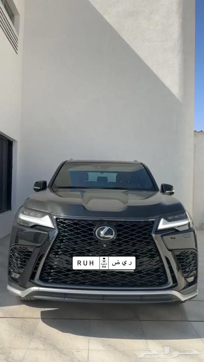 للبيع لكزس LX2022 نظيف 0