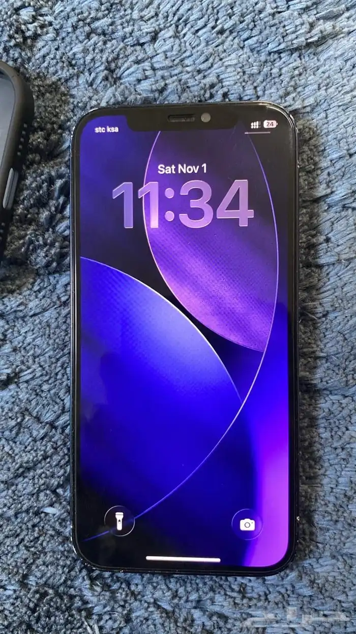 ايفون 12 العادي نظيف جدا 1