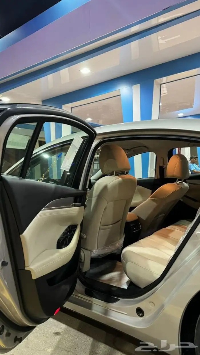 مازدا 2025 شبه اصفار 8