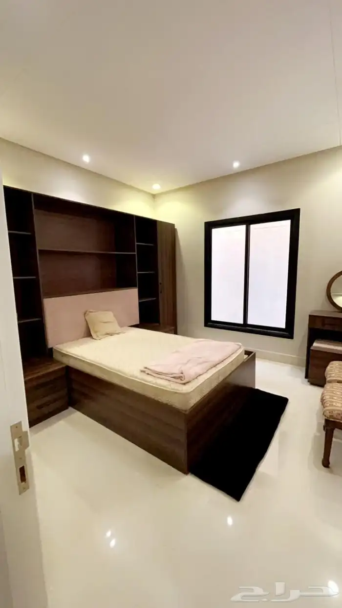 فيلا بكامل أثاثها للإيجار بحي الرمال البابطين 11