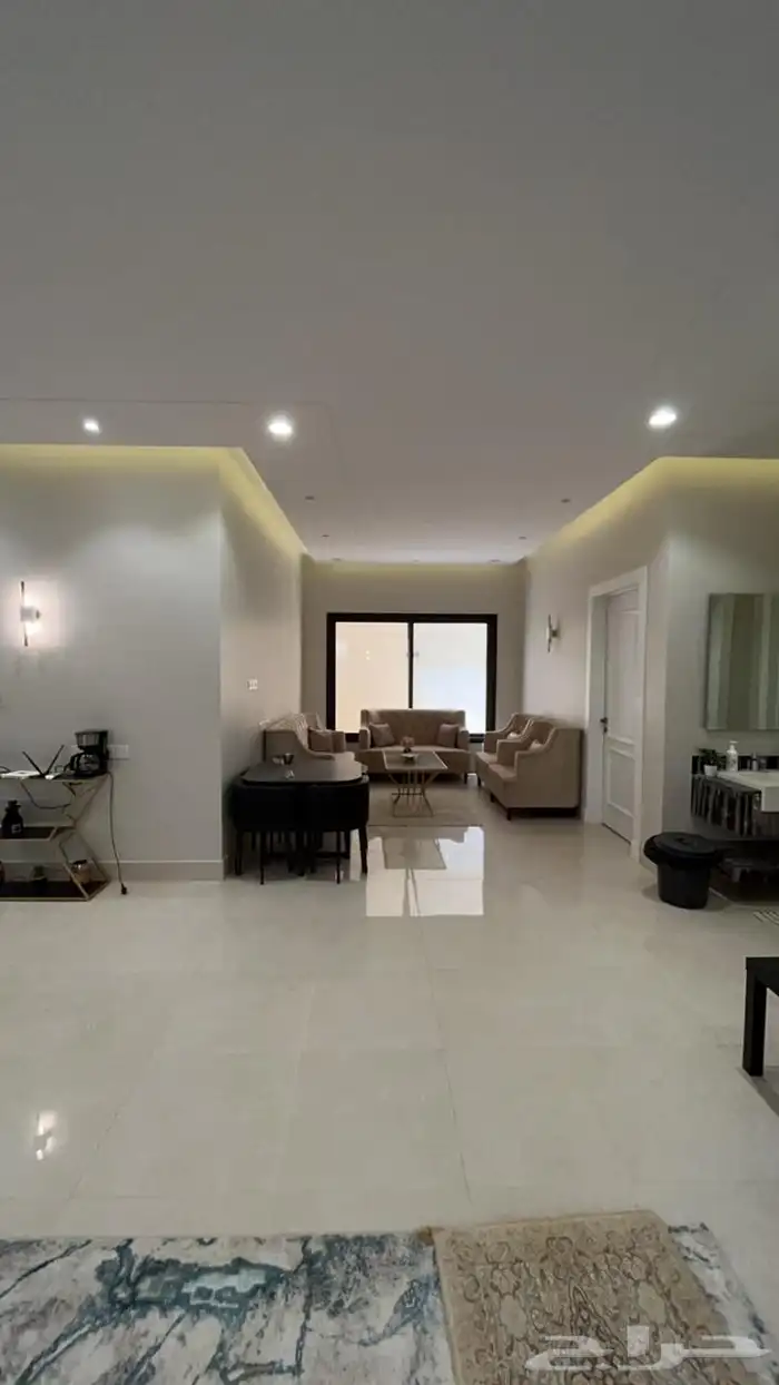 فيلا بكامل أثاثها للإيجار بحي الرمال البابطين 7