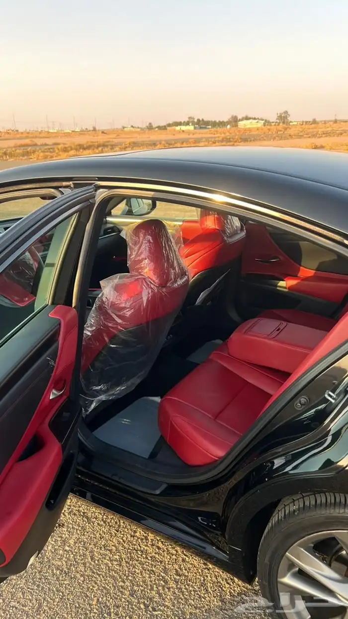 لكزس es350 F Sports 2020 5