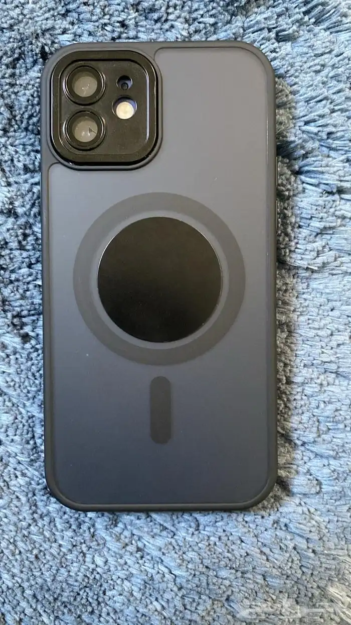 ايفون 12 العادي نظيف جدا 0