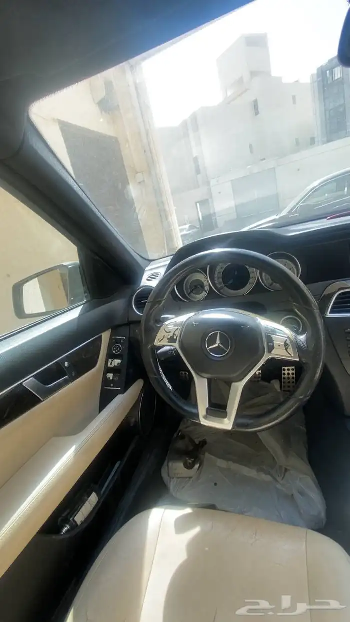 للبيع مرسيدس C200 AMG 14