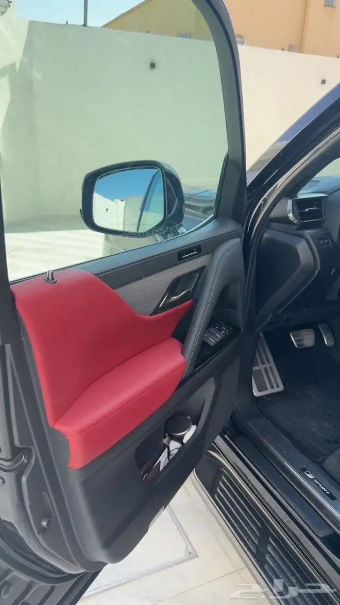 للبيع لكزس LX2022 نظيف 2