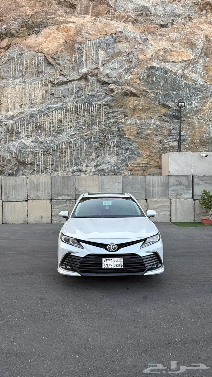 كامري 24 ماشي 43 الف شد بلد مالك اول 4